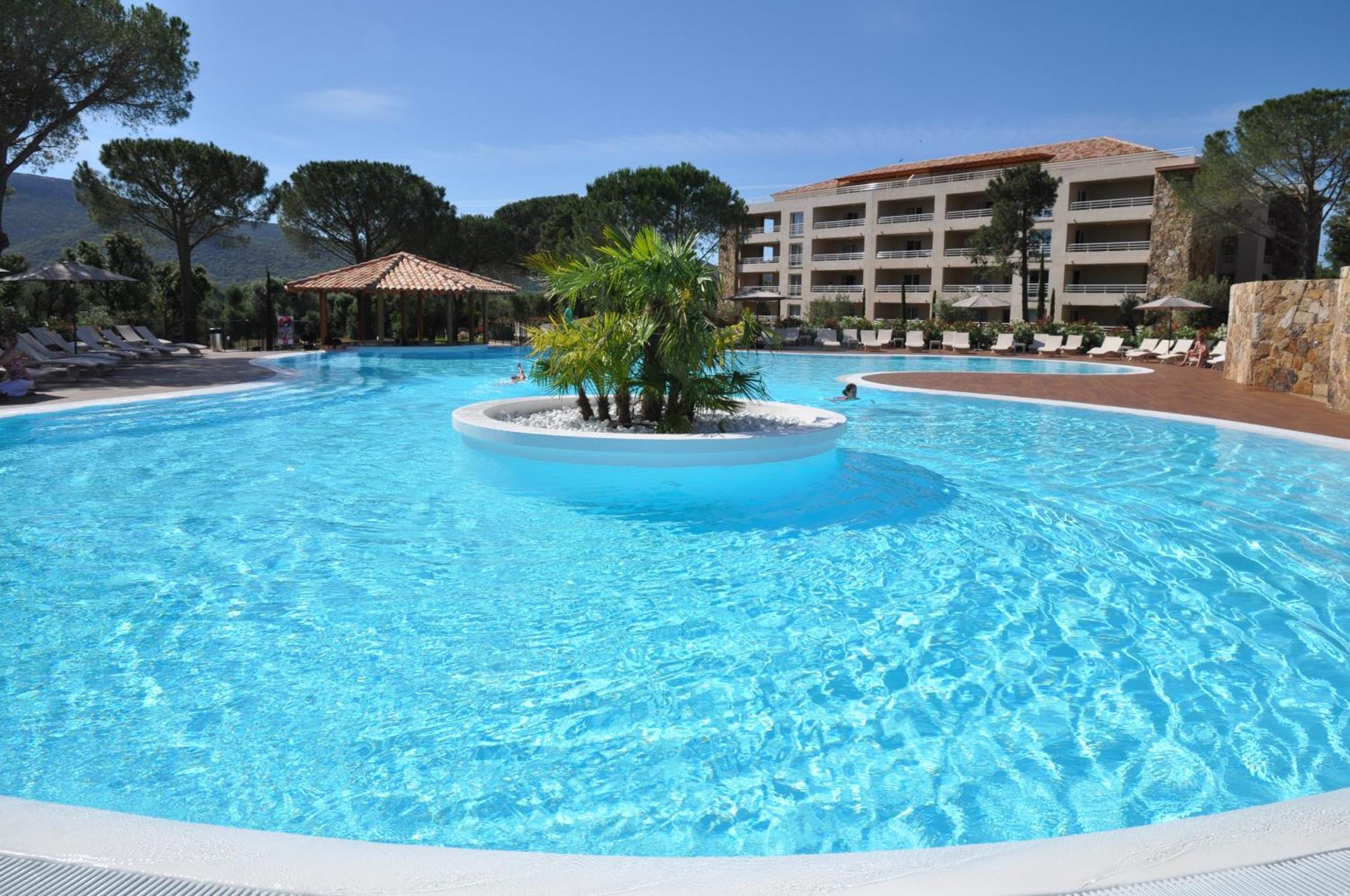 Residence Salina Bay Porto-Vecchio  Exteriör bild